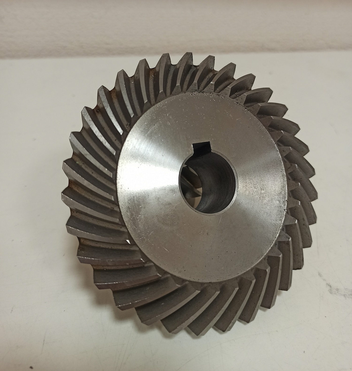 Зубчатые колеса с отверстием в Москве